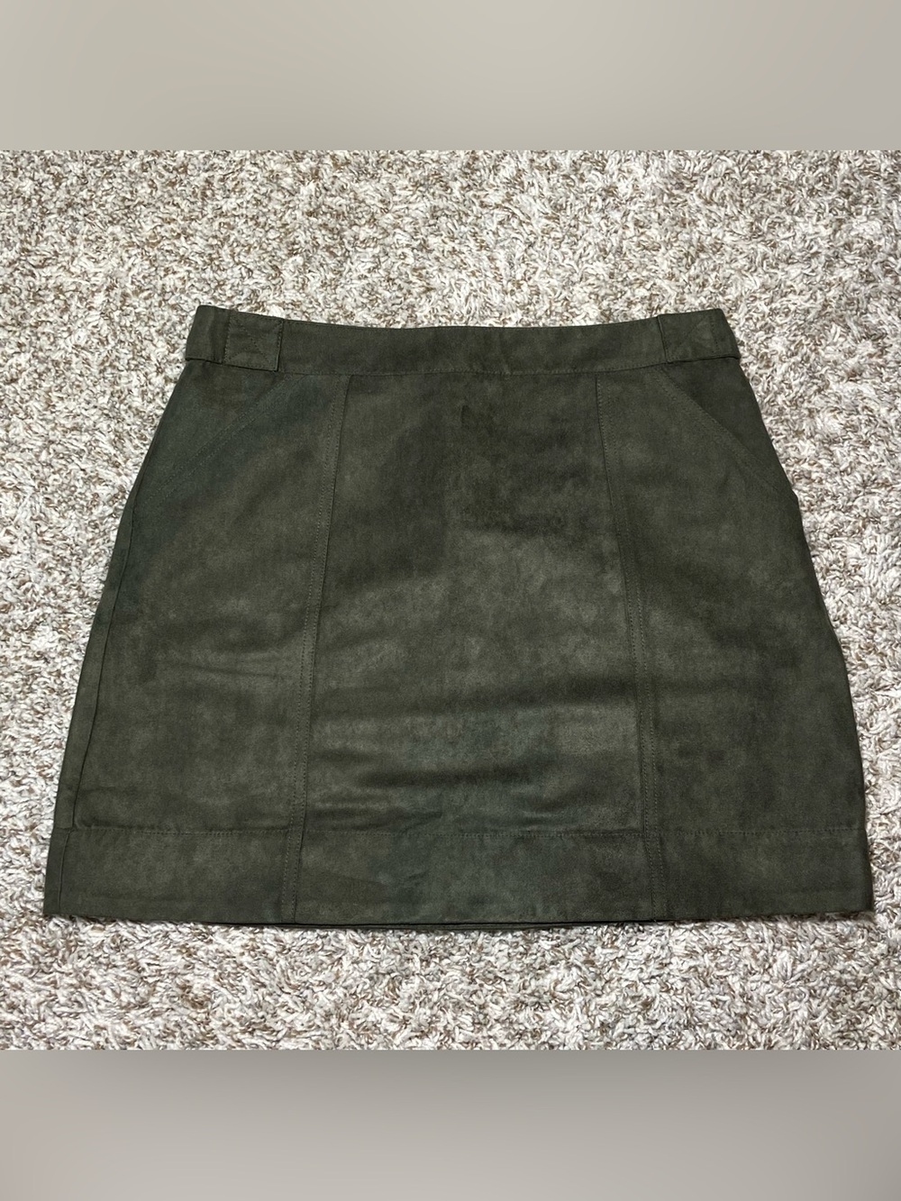 BANANA REPUBLIC Green Vegan Suede Mini Skirt Size 6